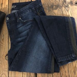 Level 99 Tux Stripe Ultra Size 29